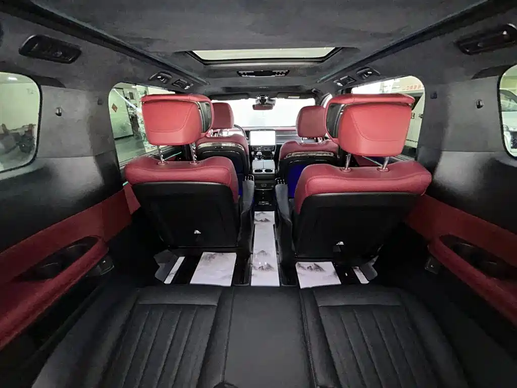 GAC Motor Trumpchi M8 2024 — фото 10