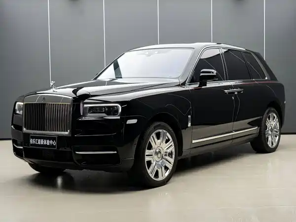 Rolls-Royce Cullinan 2021