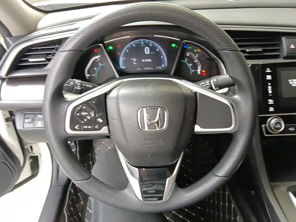 Honda Civic 2021 — фото 11