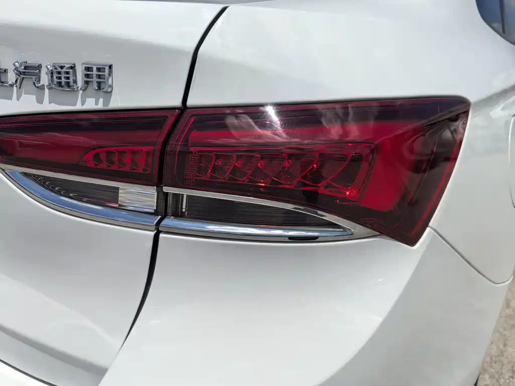Buick Excelle GT 2020 — фото 16