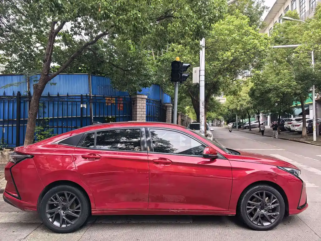 Dongfeng Yixuan 2021