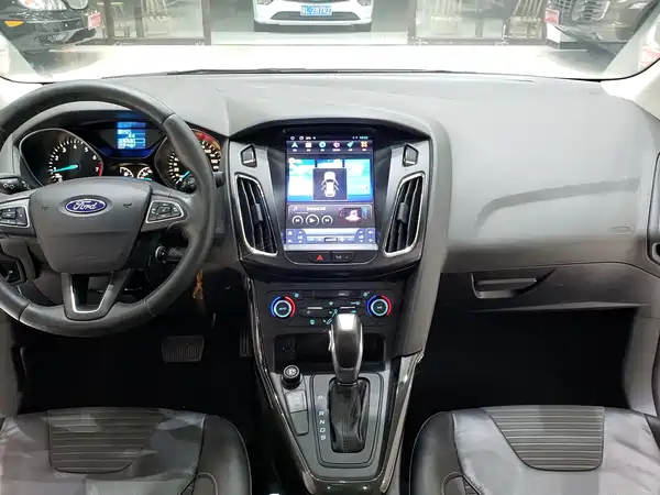 Ford Focus 2016
