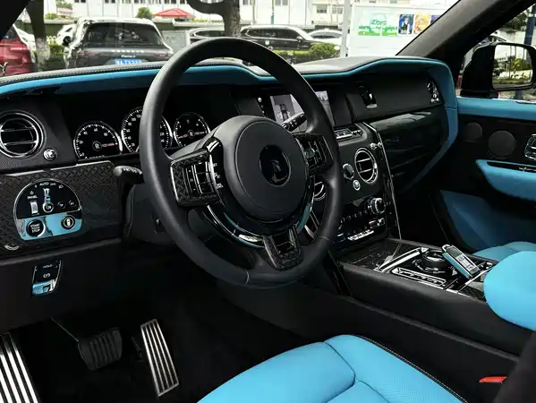 Rolls-Royce Cullinan 2022