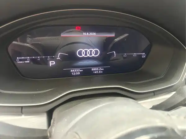 Audi A4L 2021