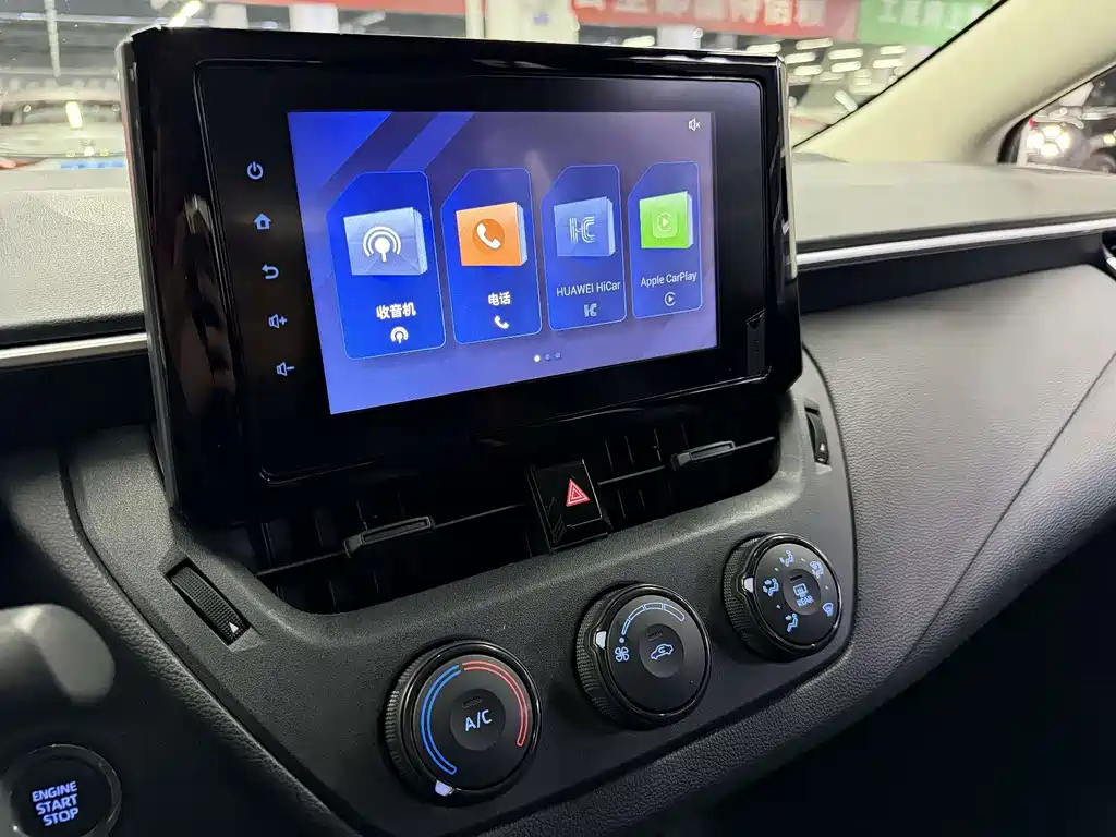 Toyota Corolla 2023 — фото 14