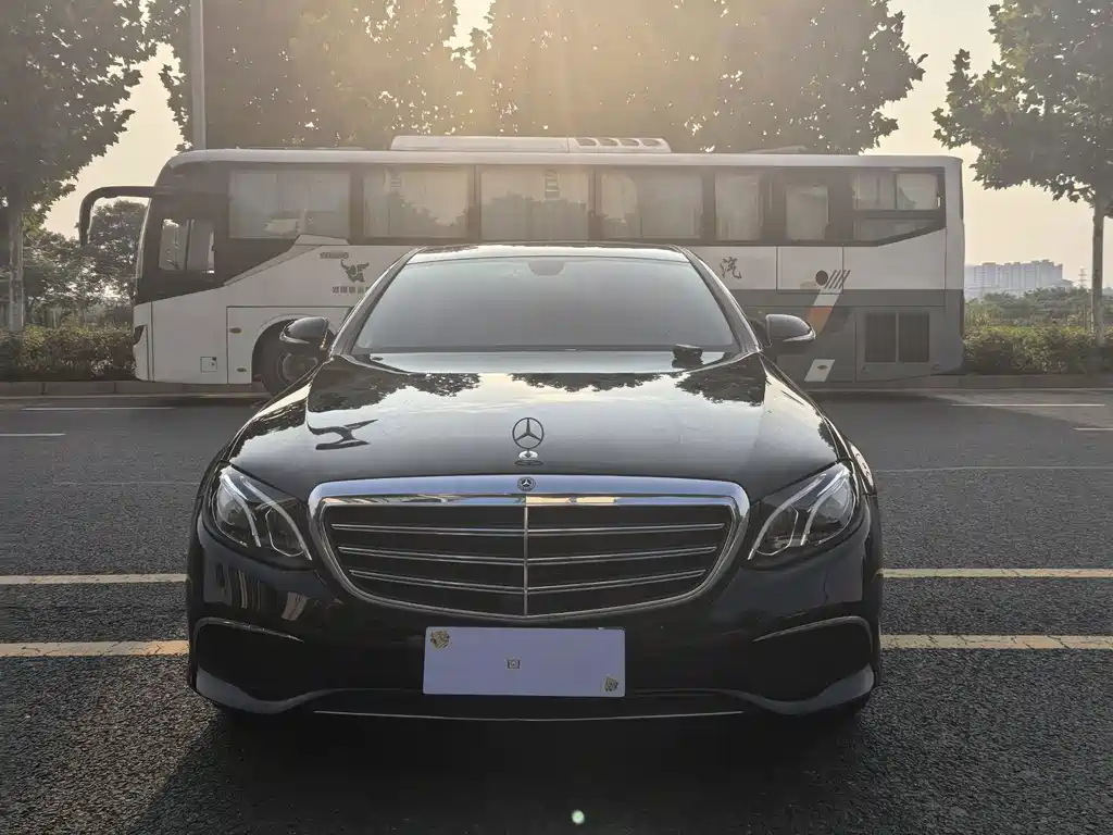Mercedes-Benz E-Class 2020 — фото 2