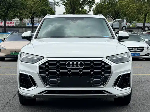 Audi Q5L 2022