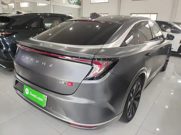 Arcfox Alpha S 2023