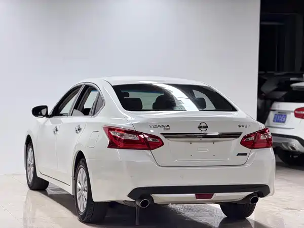 Nissan Teana 2017