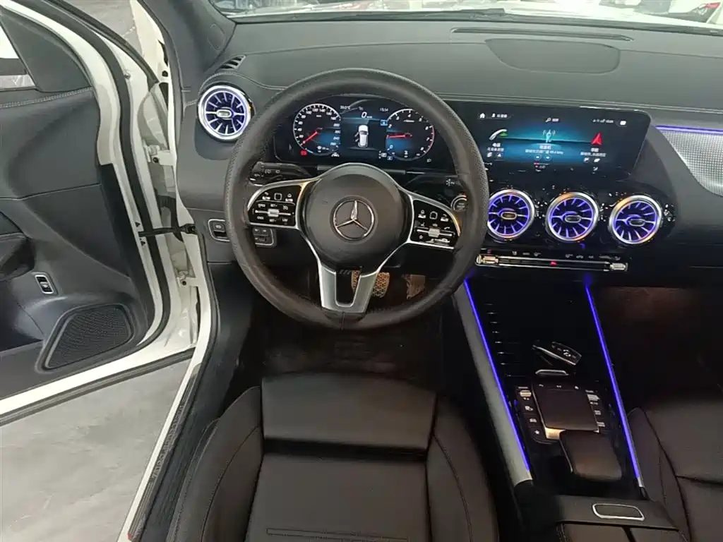 Mercedes-Benz GLA 2022 — фото 10