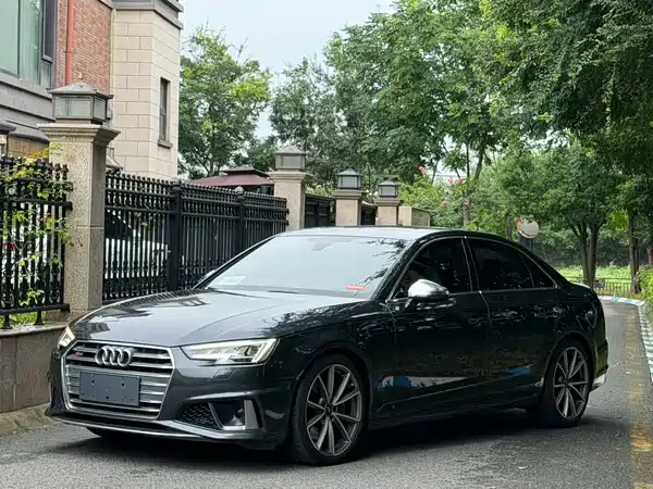 Audi S4 2019