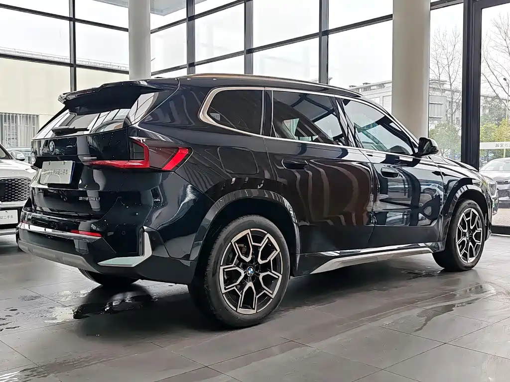 BMW X1 2024 — фото 12