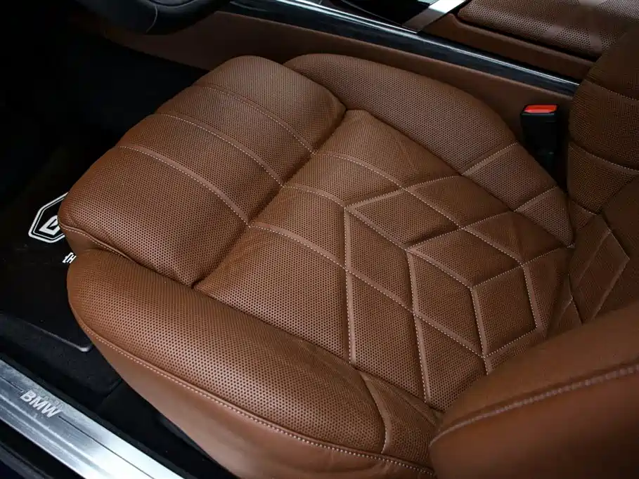 BMW 7 Series 2023 — фото 13