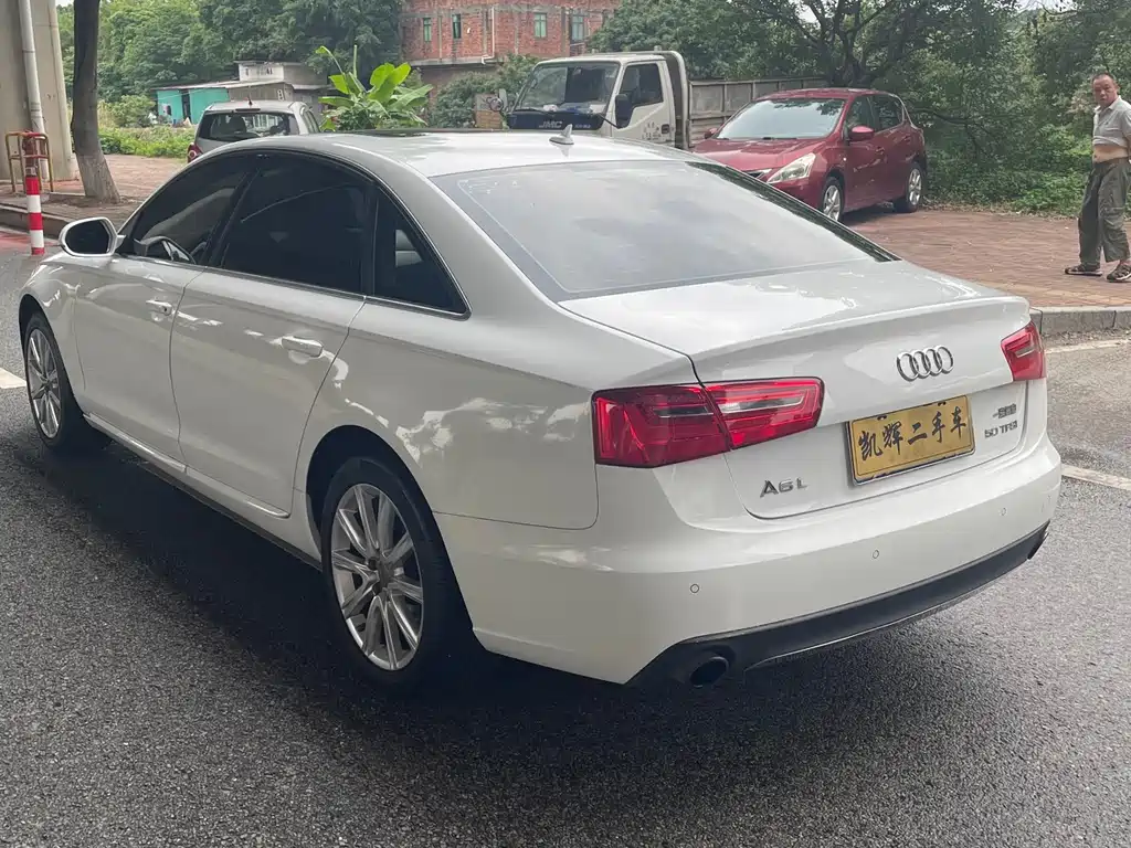 Audi A6L 2015 — фото 10