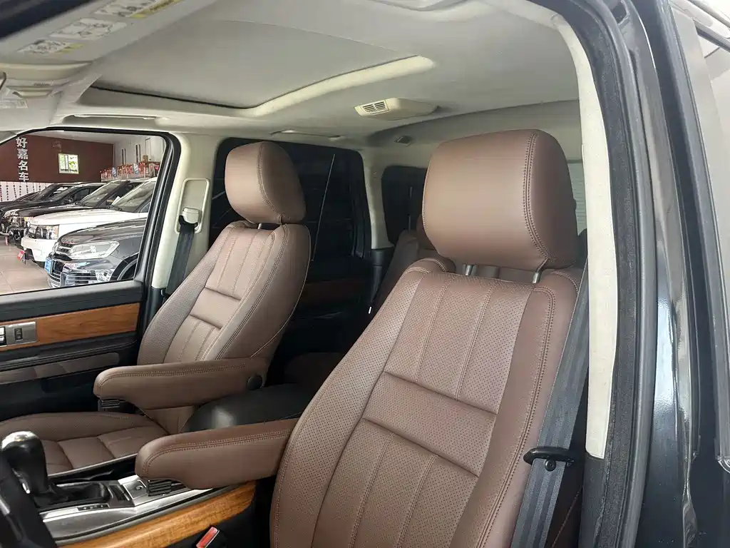 Land Rover Range Rover Sport 2013 — фото 20