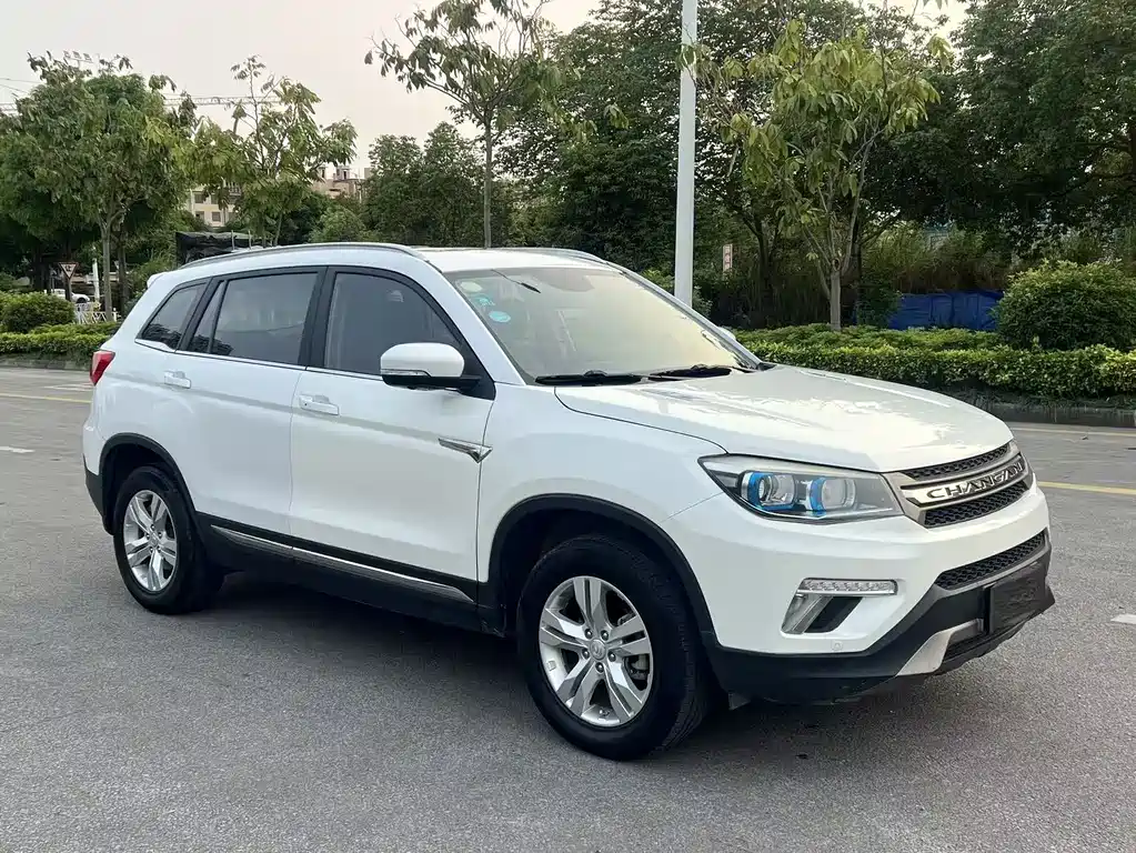 Changan CS75 2018 — фото 3