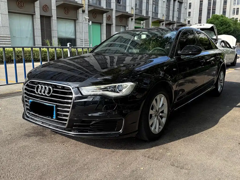Audi A6L 2017 — фото 1