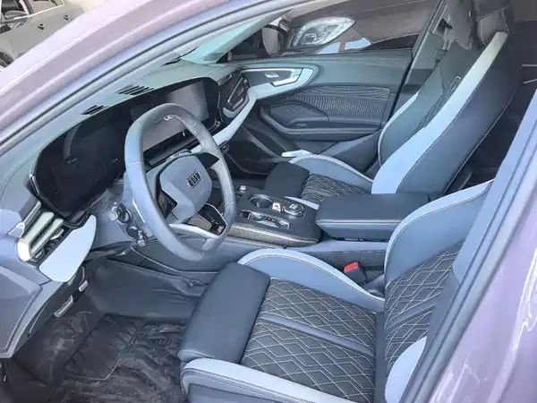 Audi A5L 2025
