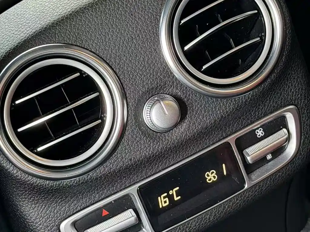 Mercedes-Benz C-Class AMG 2016 — фото 8