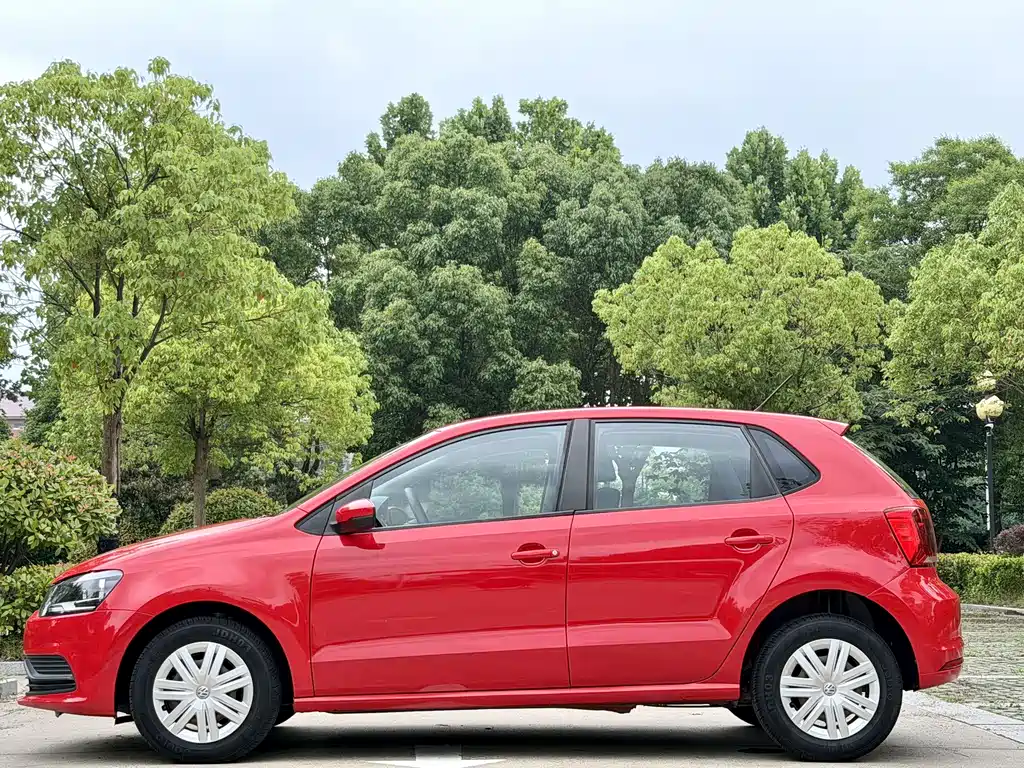 Volkswagen Polo 2016