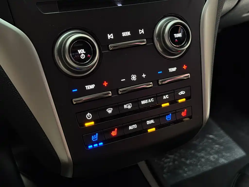 Lincoln MKC 2018 — фото 17