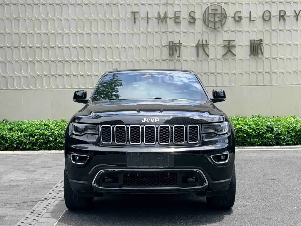 Jeep Grand Cherokee 2018