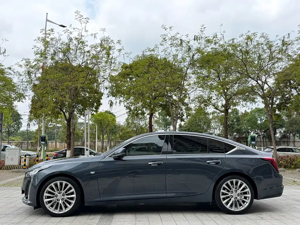 Cadillac CT5 2021 — фото 15