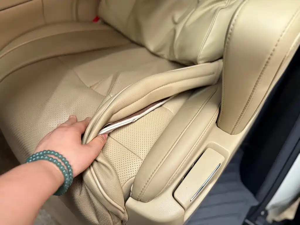 Toyota Alphard 2021 — фото 15