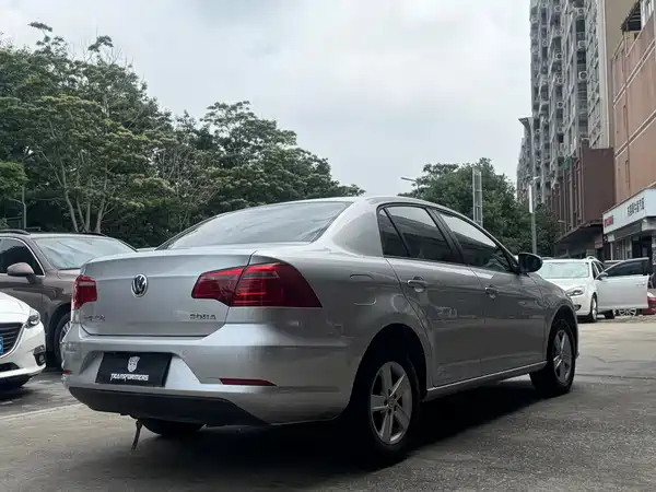 Volkswagen Bora 2015