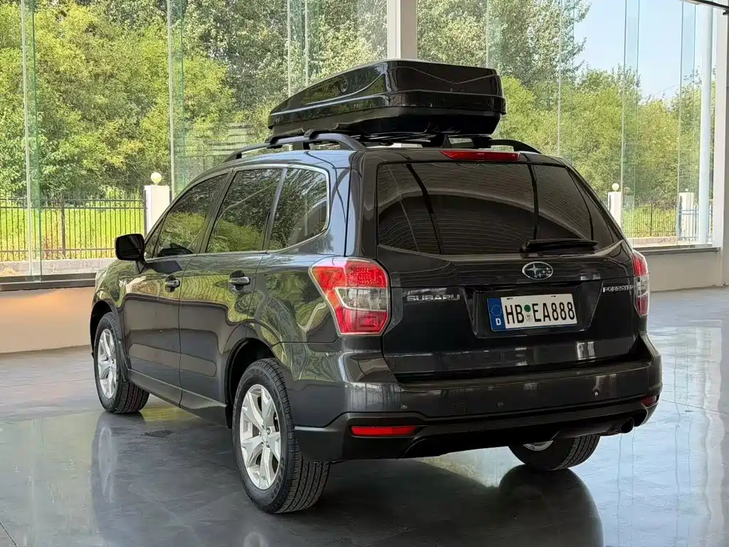Subaru Forester 2015 — фото 7