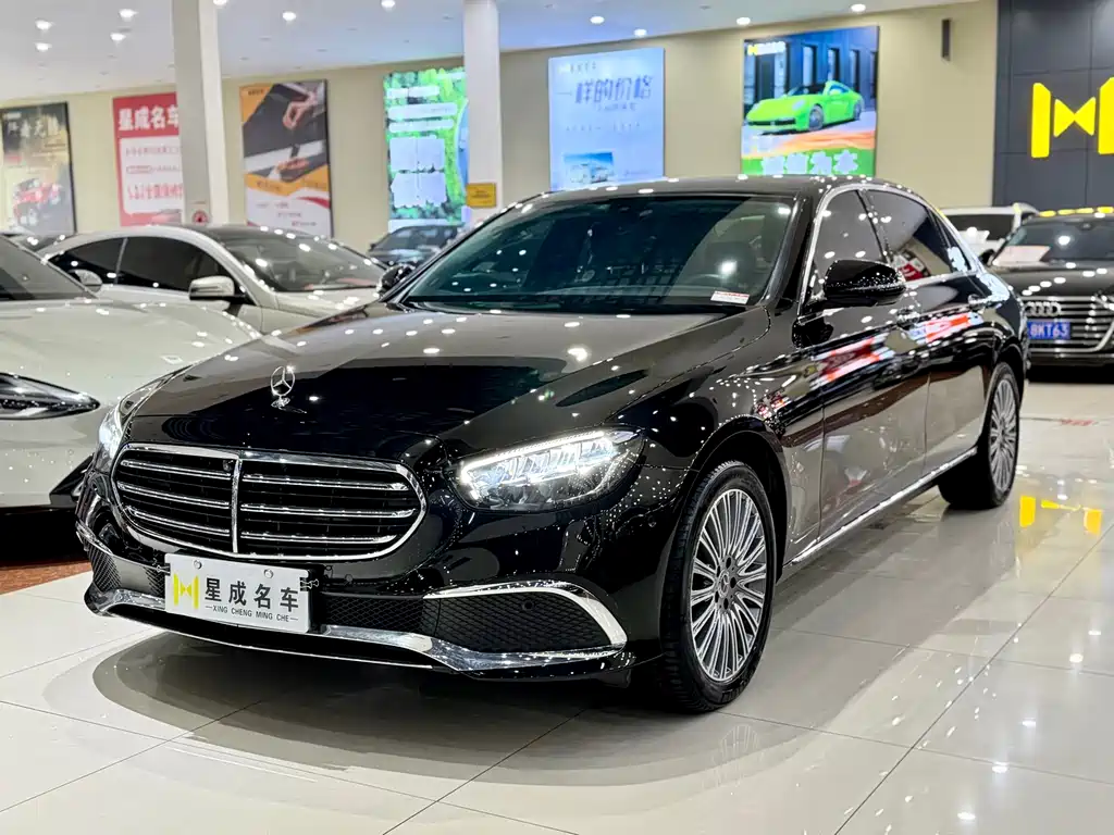Mercedes-Benz E-Class 2022 — фото 3