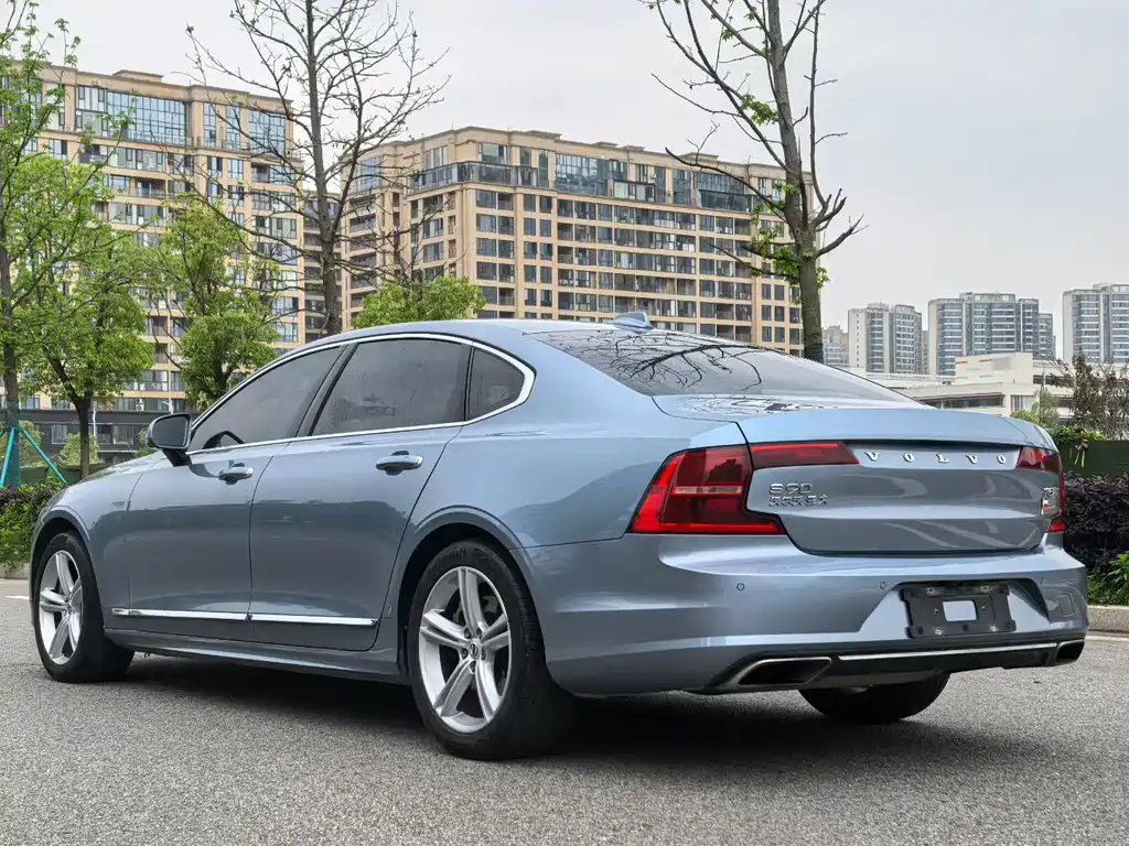Volvo S90 2019 — фото 7