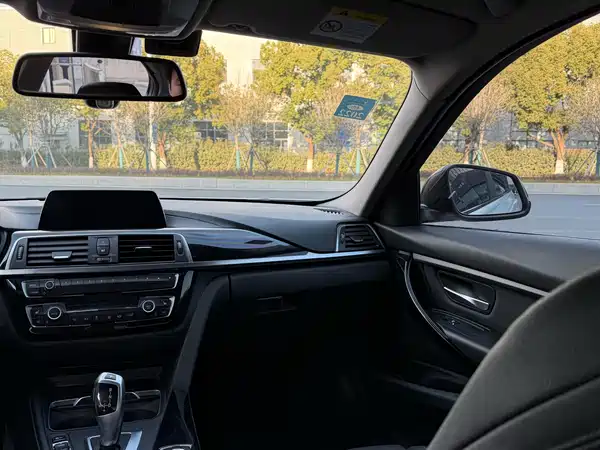 BMW 3 Series 2018