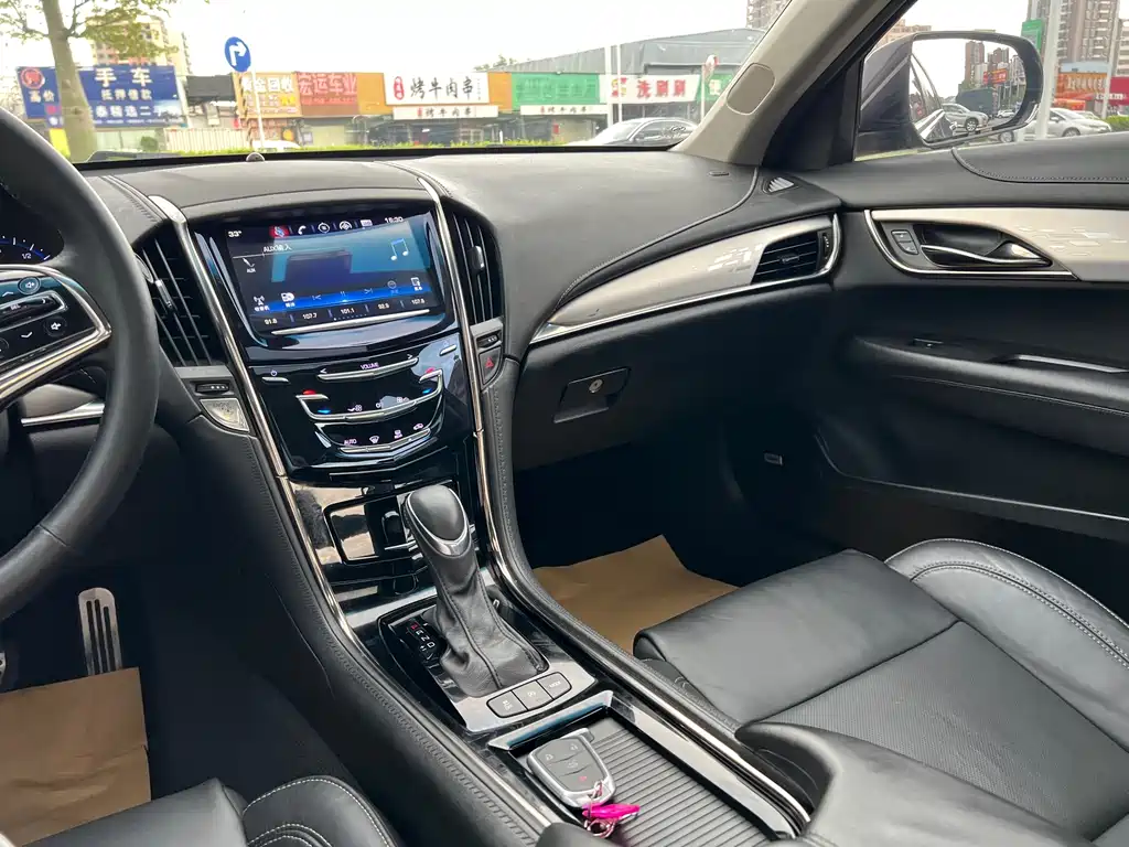 Cadillac ATS-L 2017 — фото 16
