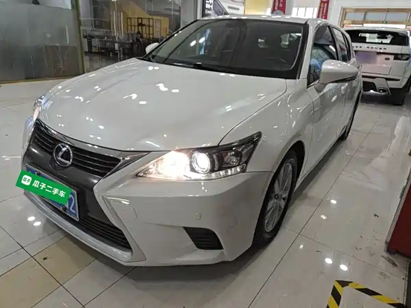 Lexus CT 2017