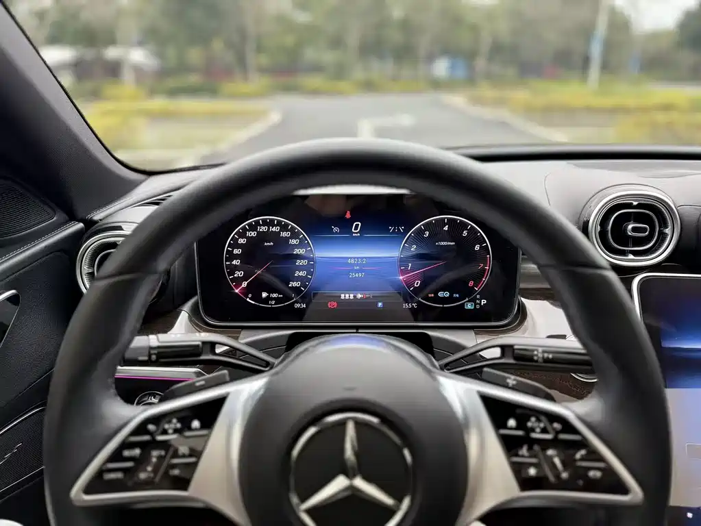 Mercedes-Benz C-Class 2022 — фото 5