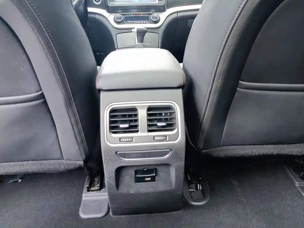 Haval H6 Coupe 2018 — фото 21