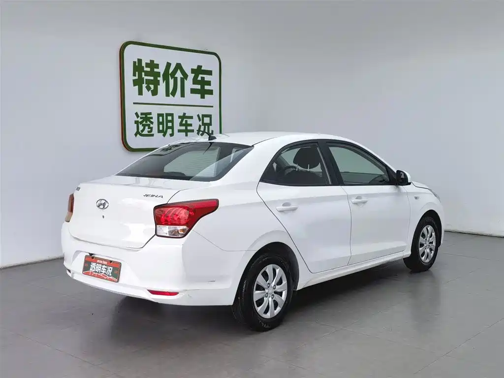 Hyundai Verna 2019 — фото 2