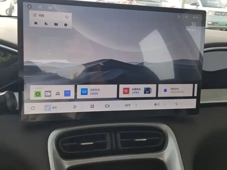Geely Galaxy Starwish 2026 — фото 13
