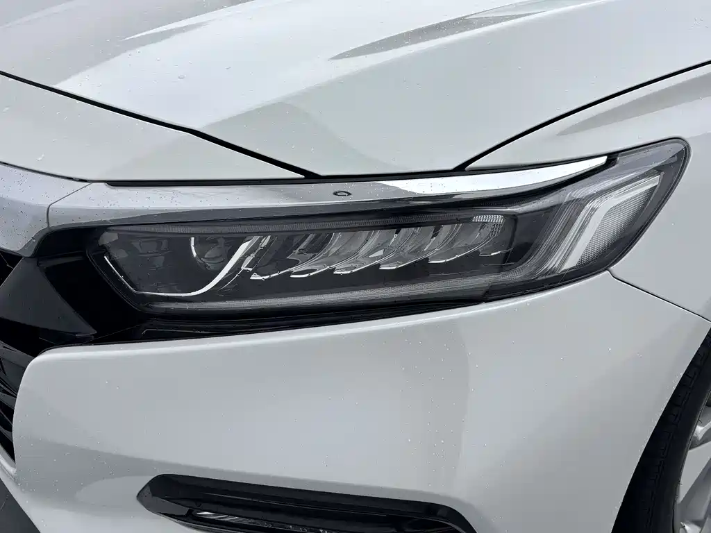 Honda Accord 2021 — фото 17