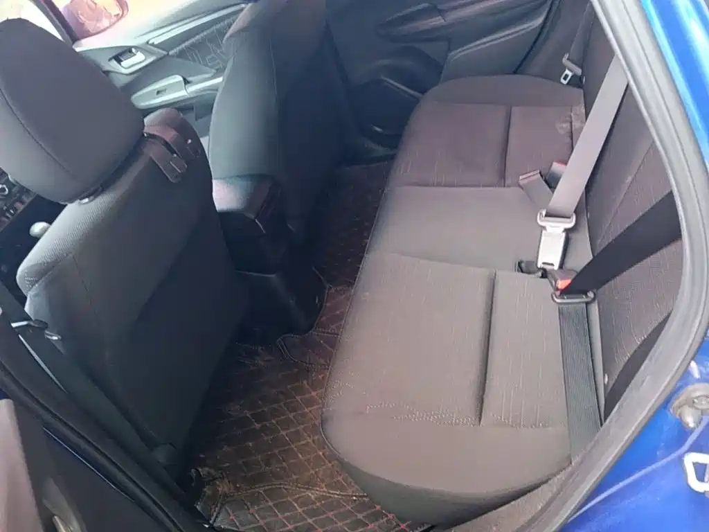 Honda Fit 2017 — фото 17