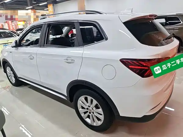 Roewe RX5 2017