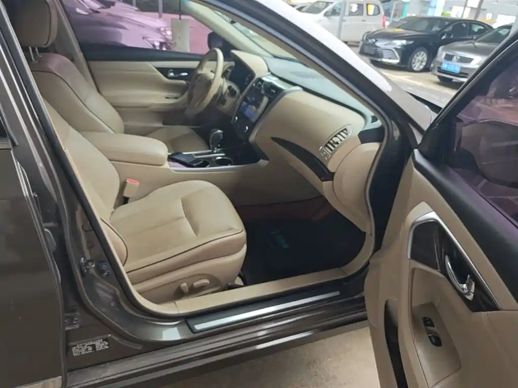 Nissan Teana 2015 — фото 25