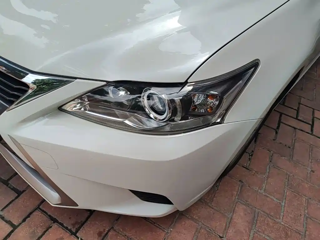 Lexus CT 2015 — фото 24