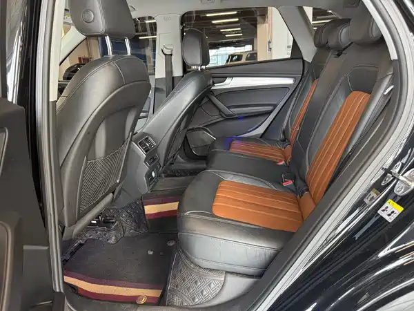 Audi Q5L 2020
