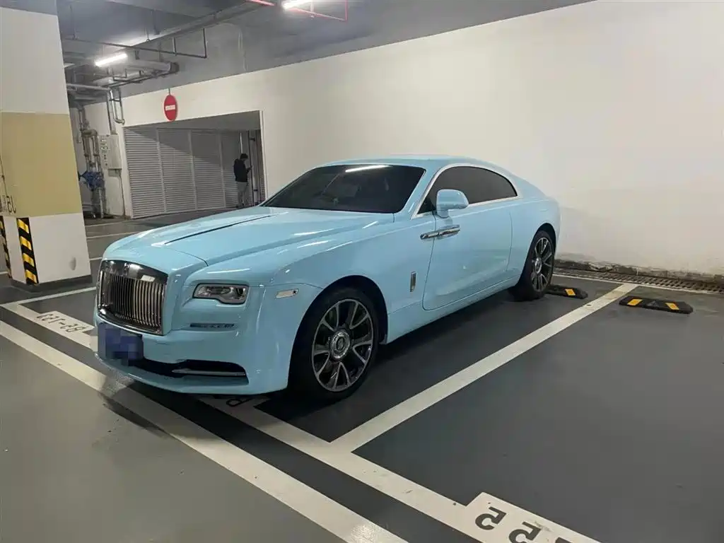 Rolls-Royce Phantom 2019 — фото 1