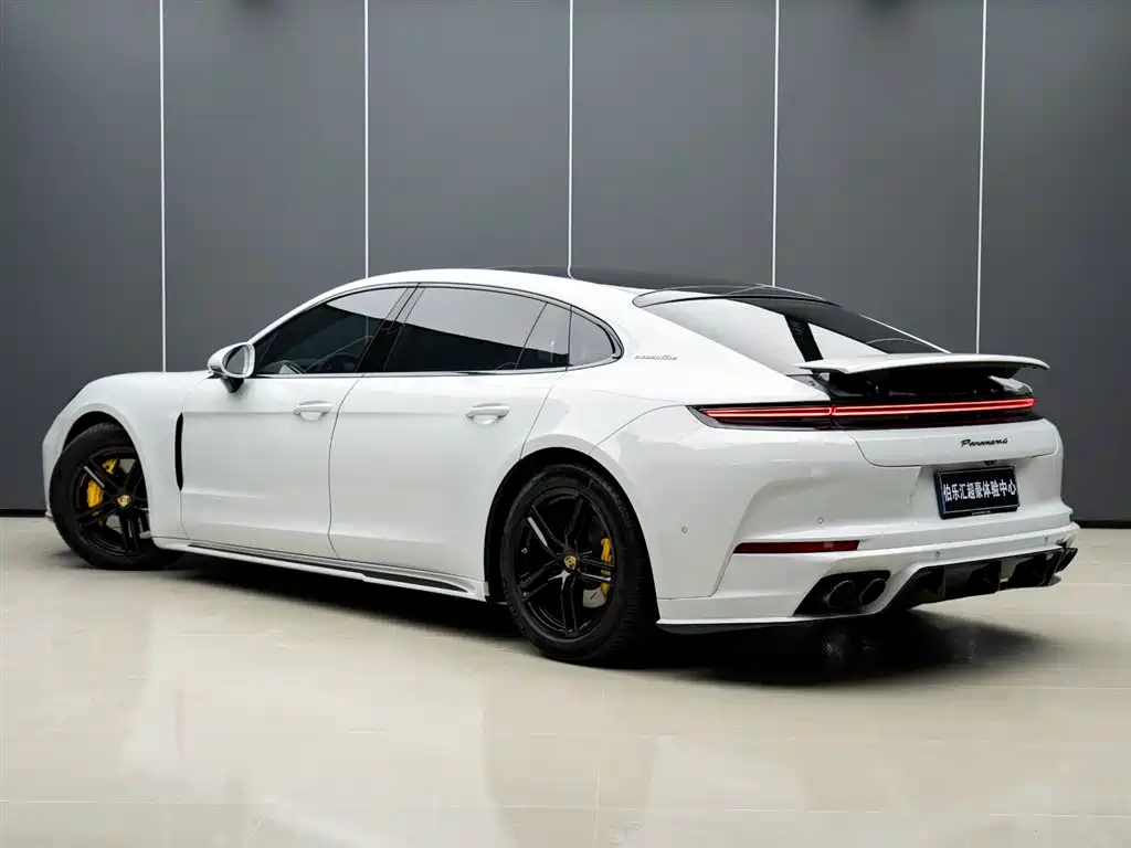 Porsche Panamera 2025 — фото 5