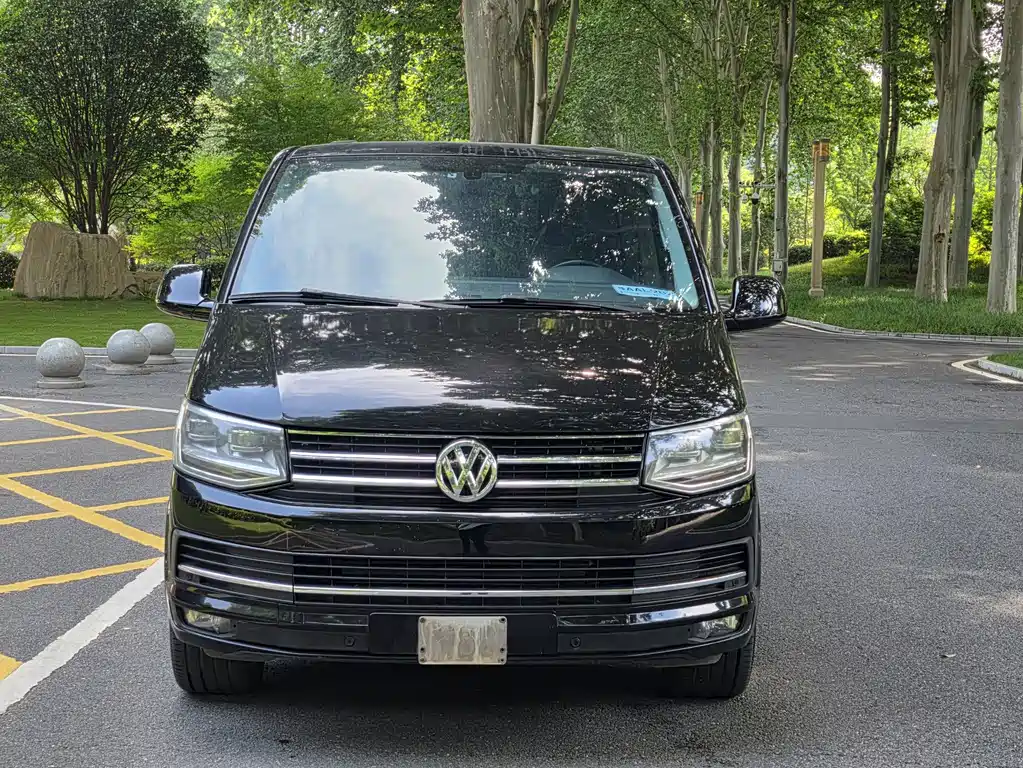 Volkswagen Multivan 2019 — фото 3