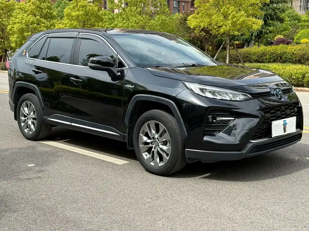 Toyota Wildlander 2022 — фото 3
