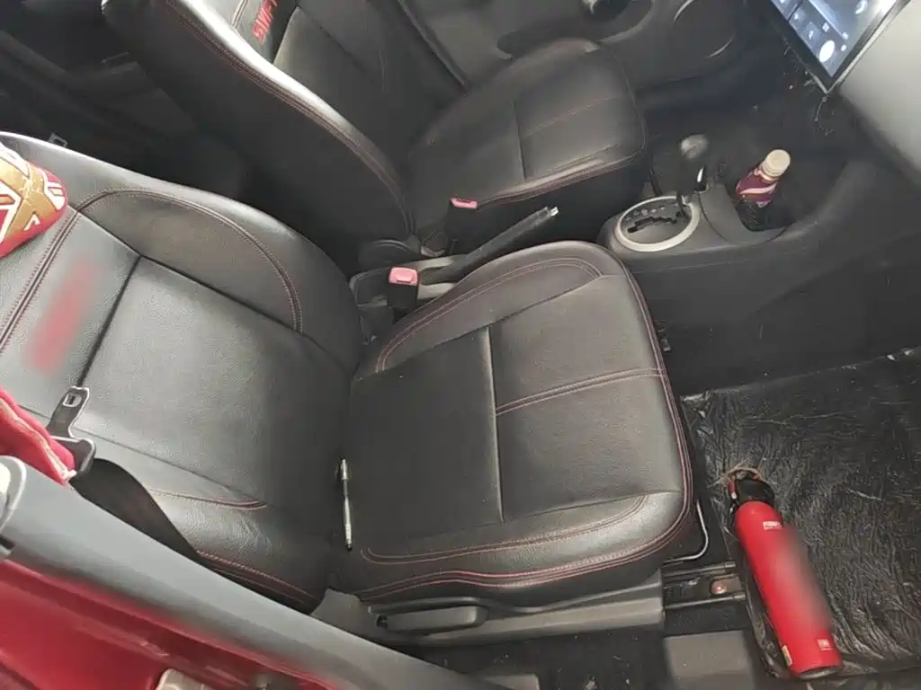 Suzuki Swift 2015 — фото 25